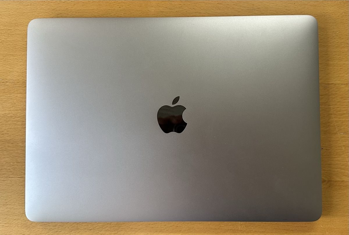 Apple Notebook: Macbook Pro M1 2020 13” – Usato da Mellingen venduto da Mellingenfam 1
