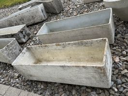 2 grands bacs à fleur Eternit (Guhl)