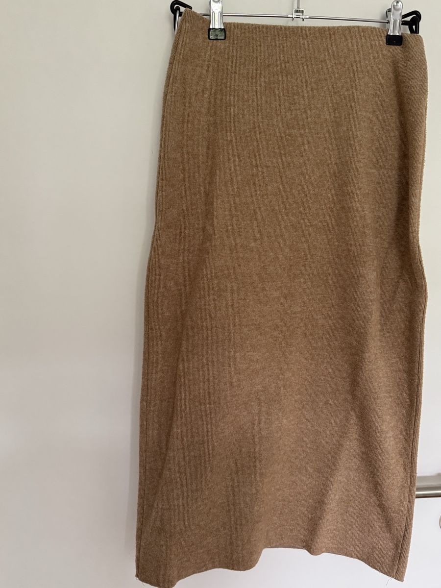 Zara Lotti di vestiti: Zara Strickset Pullover & Rock (S/M)  – Usato da Triesen venduto da antonellaaa_ 6