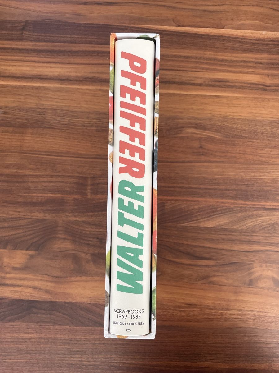 Libri: Walter Pfeiffer SCRAPBOOKS 1969-1985 – Nuovo (secondo la descrizione) da Luzern venduto da PeterDerPanter 1