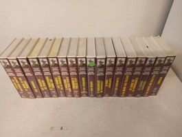 18 X VHS JOHN WAYNE