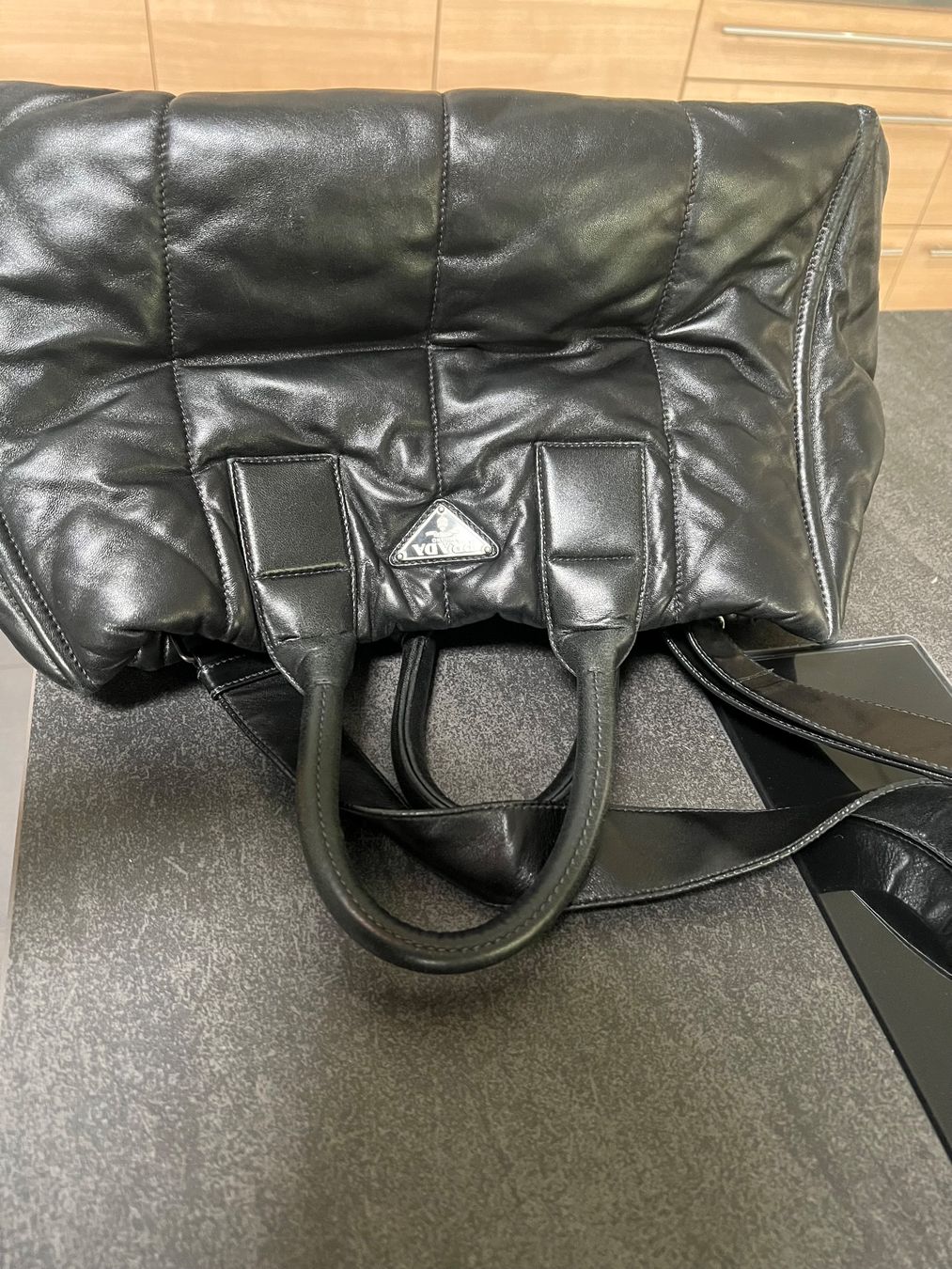Prada Borse da donna: Sac à main cabas Prada – Usato da Porrentruy venduto da SYANKA 6