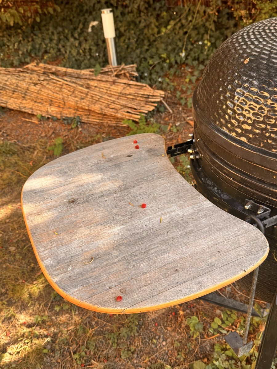 Grills: Kamado Grill Keramik schwarz – Gebraucht aus Zürich von pon_pv8m 1