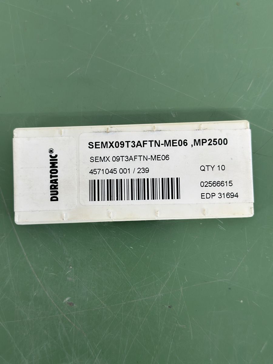 Tutti gli attrezzi: Seco Turning Inserts CNC-Einsätze – Nuovo e nell'imballaggio originale da Aarberg venduto da SNMachines 2