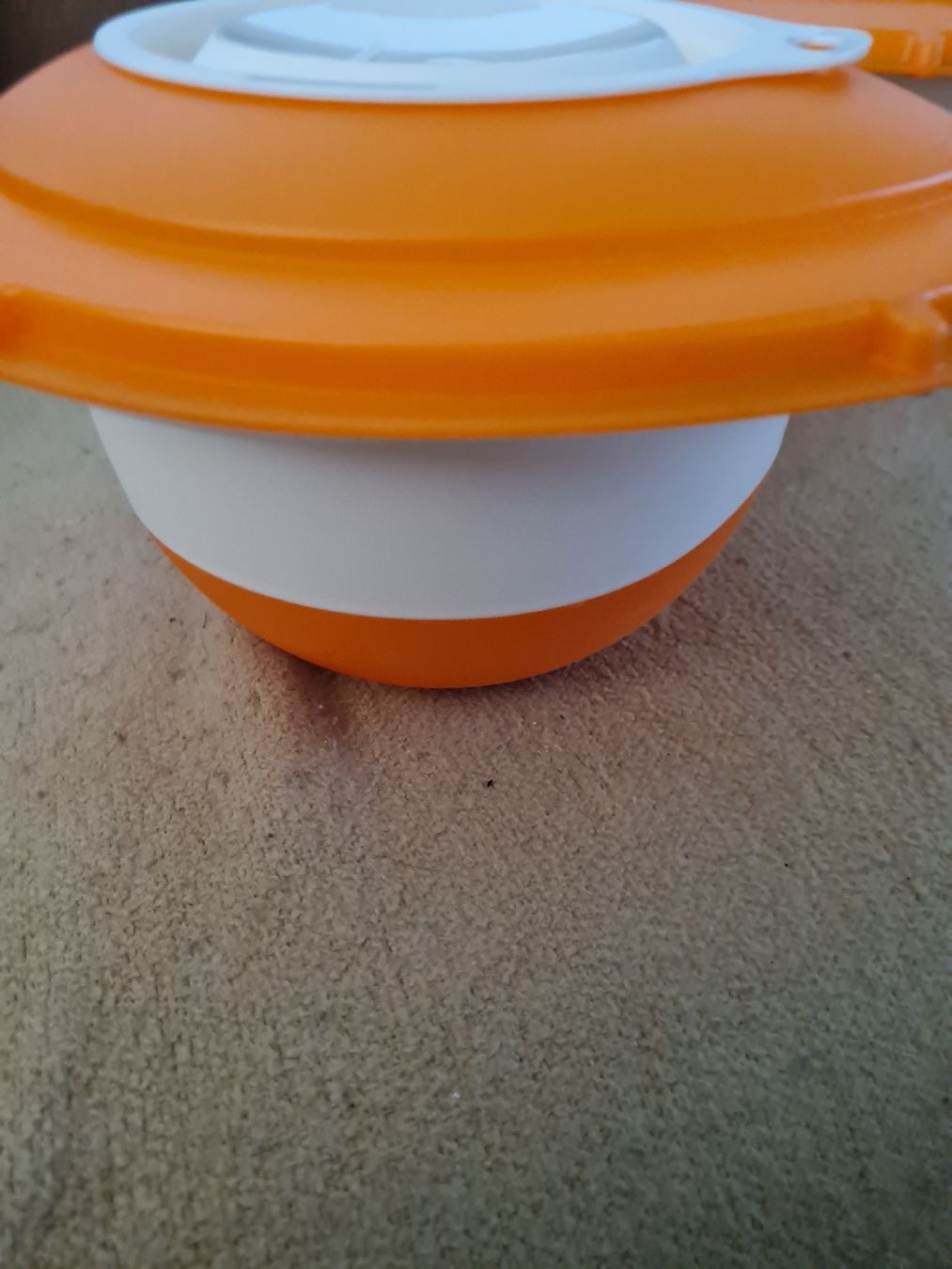 Coupes: Tupperware 2Rühr- Schüssel neu – Neuf (Voir description) à Münsingen par Cuci31 1