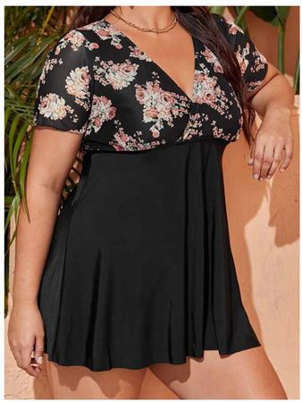 Badekleid Badeanzug 52-54