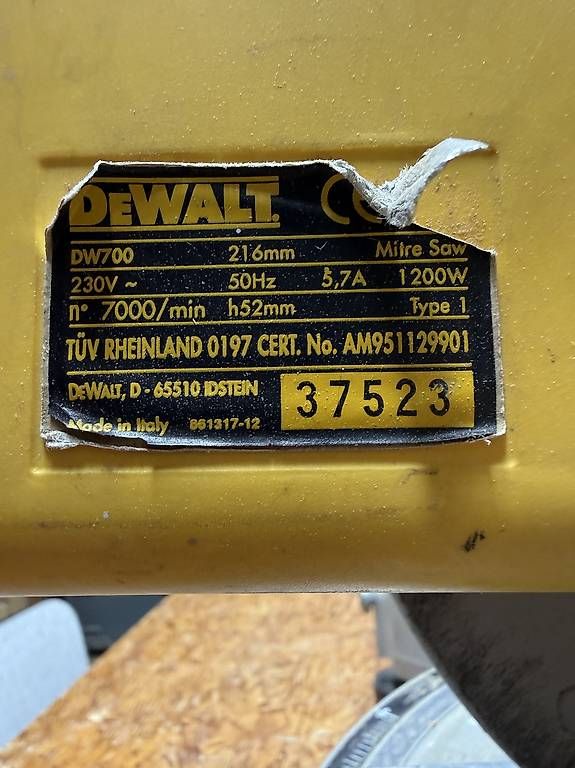 Seghe: DeWalt DW770 Kappsäge  – Usato da Neuhausen am Rheinfall venduto da mae_2kzr 1