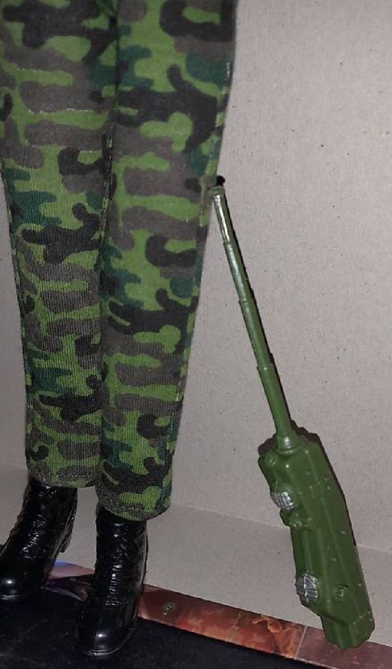 Puppen: Militär Barbie – Gebraucht aus Alchenflüh von roh_6xk8 1