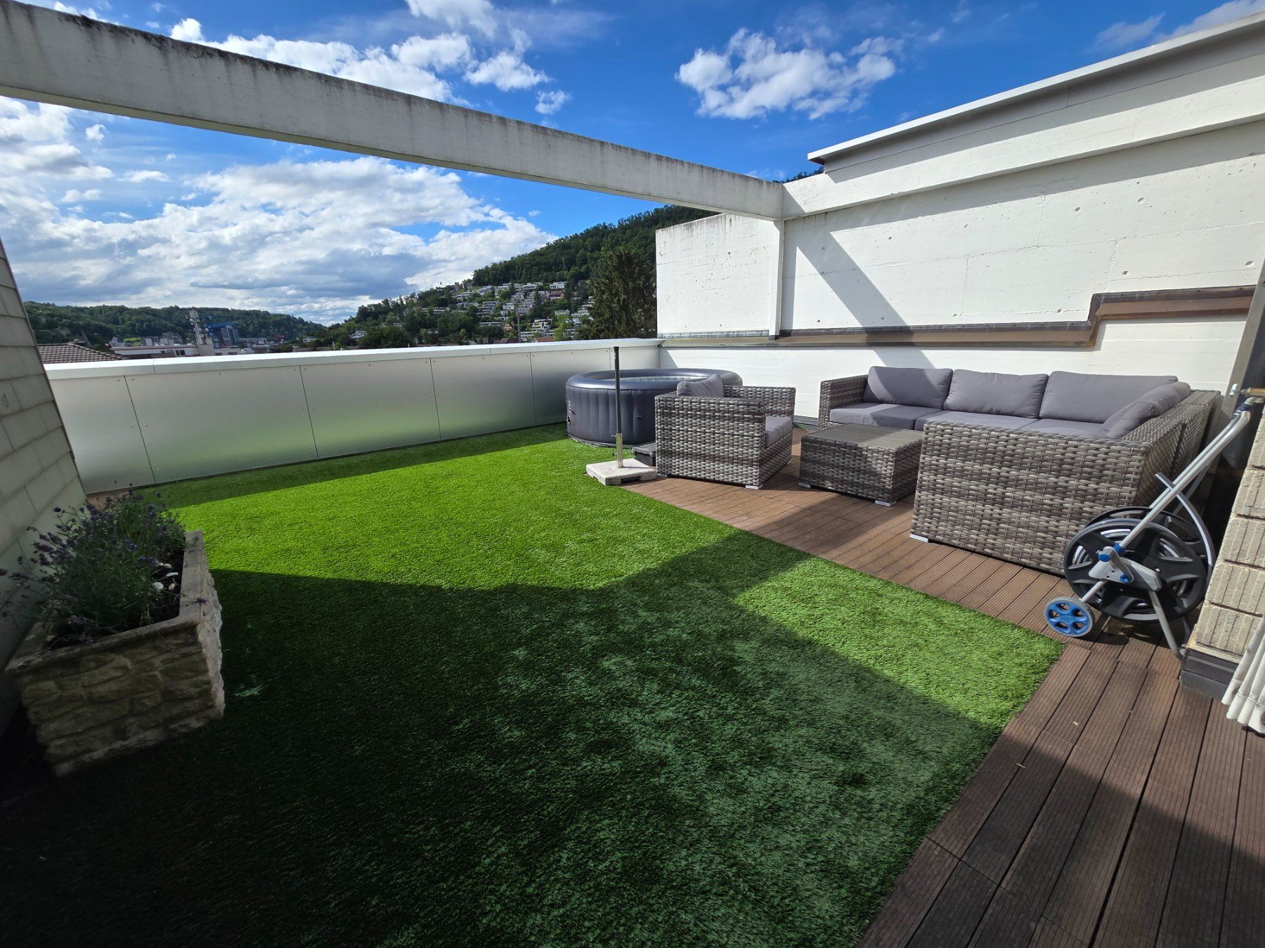 Divani: Grosse Garten Lounge Rattan Optik – Usato da Wettingen venduto da Wilma2009