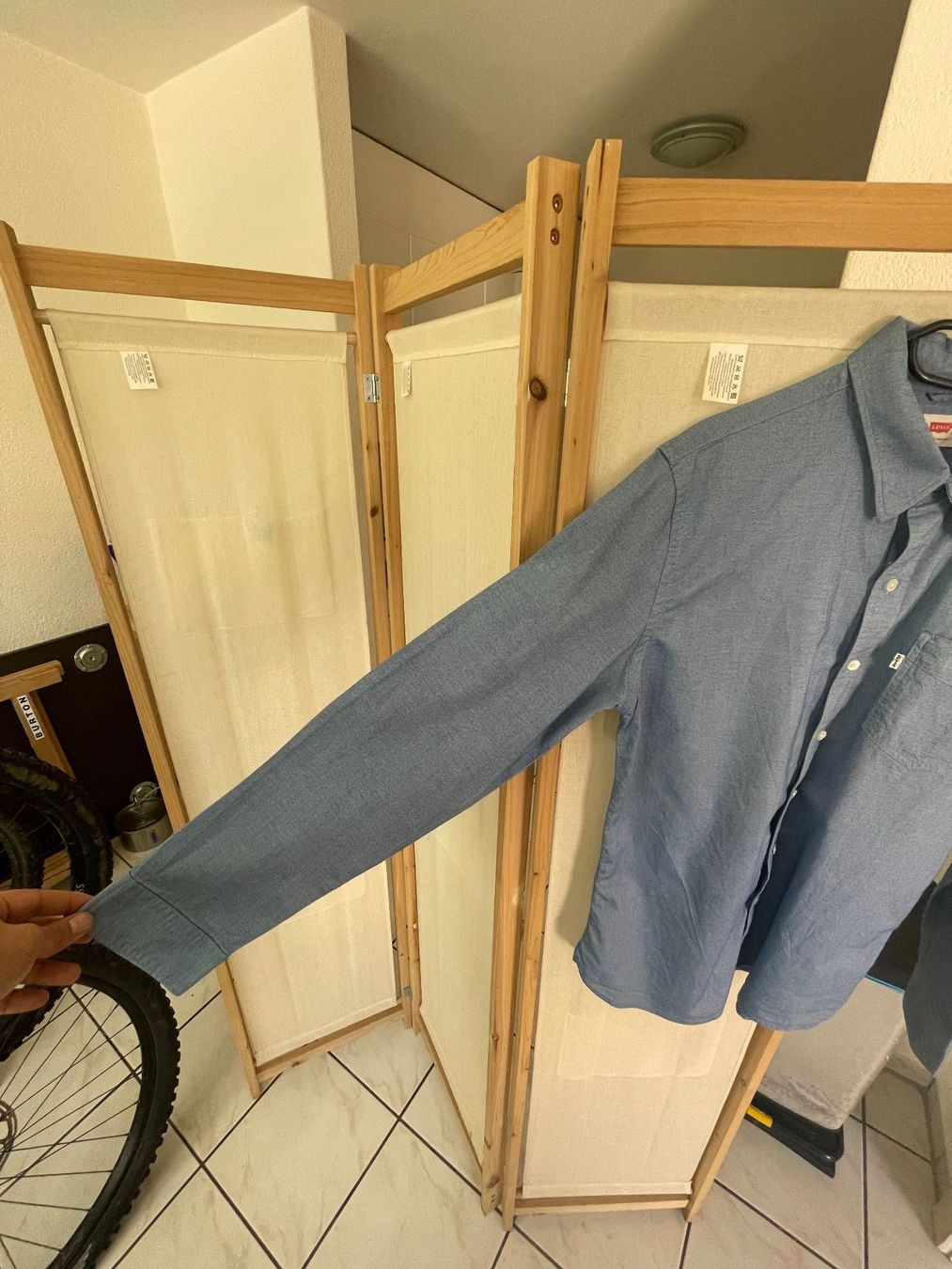Levi's Camicie: Chemise Levi's bleu clair, taille M, comme neuve! Superbe. – Nuovo (secondo la descrizione) da Fribourg venduto da gde_gl9n 2