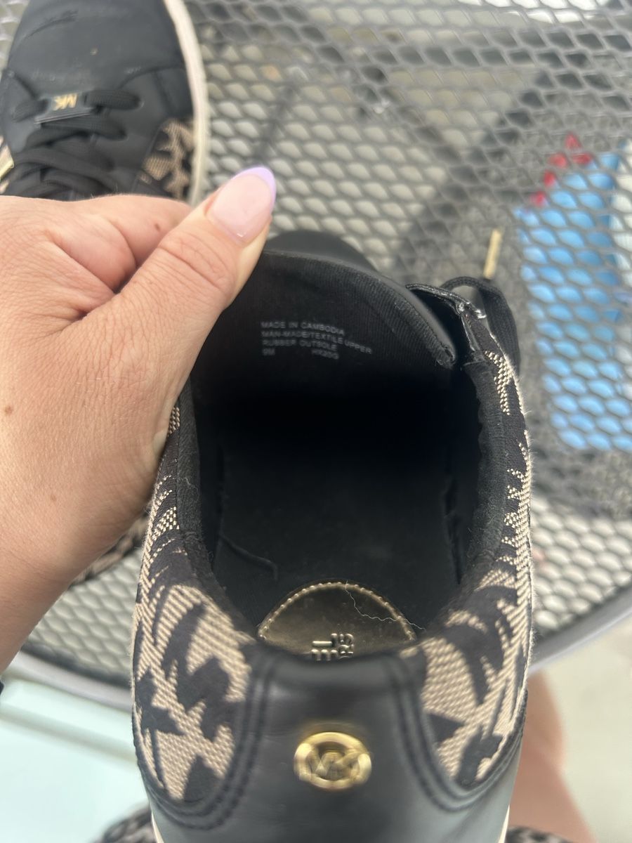 Michael Kors Chaussures femmes: Michael Kors Turnschuhe – D'occasion à Beinwil am See par Pasqualin5 3