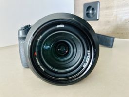 Sony RX10 III Kamera mit ZEISS Objektiv 24-600mm TOP Zustand