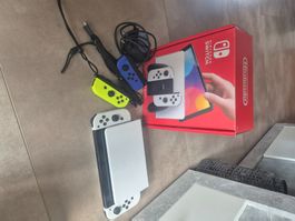 Nintendo Switch weiss neuwertiger Zustand
