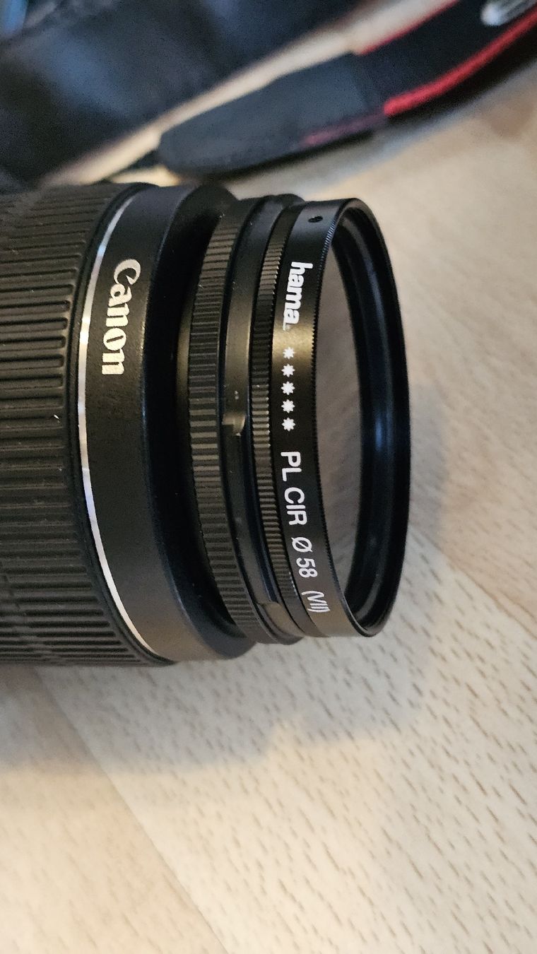 Canon Fotocamera: Canon EOS 1300D mit Objektiv 18-55mm Set – Usato da Suberg venduto da nat_qvg5 4