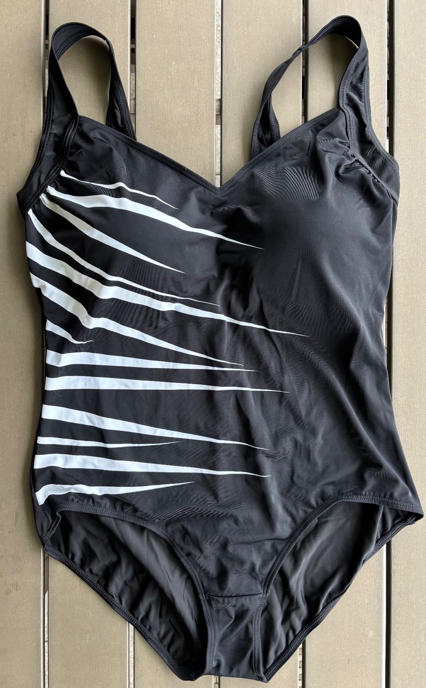 Costumi da bagno & Bikini: Badekleid AproductZ, Gr. 50 D – Nuovo (secondo la descrizione) da Ebnat-Kappel venduto da Molton