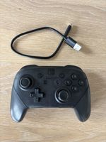 Nintendo Switch Pro Controller Original inkl. Ladekabel