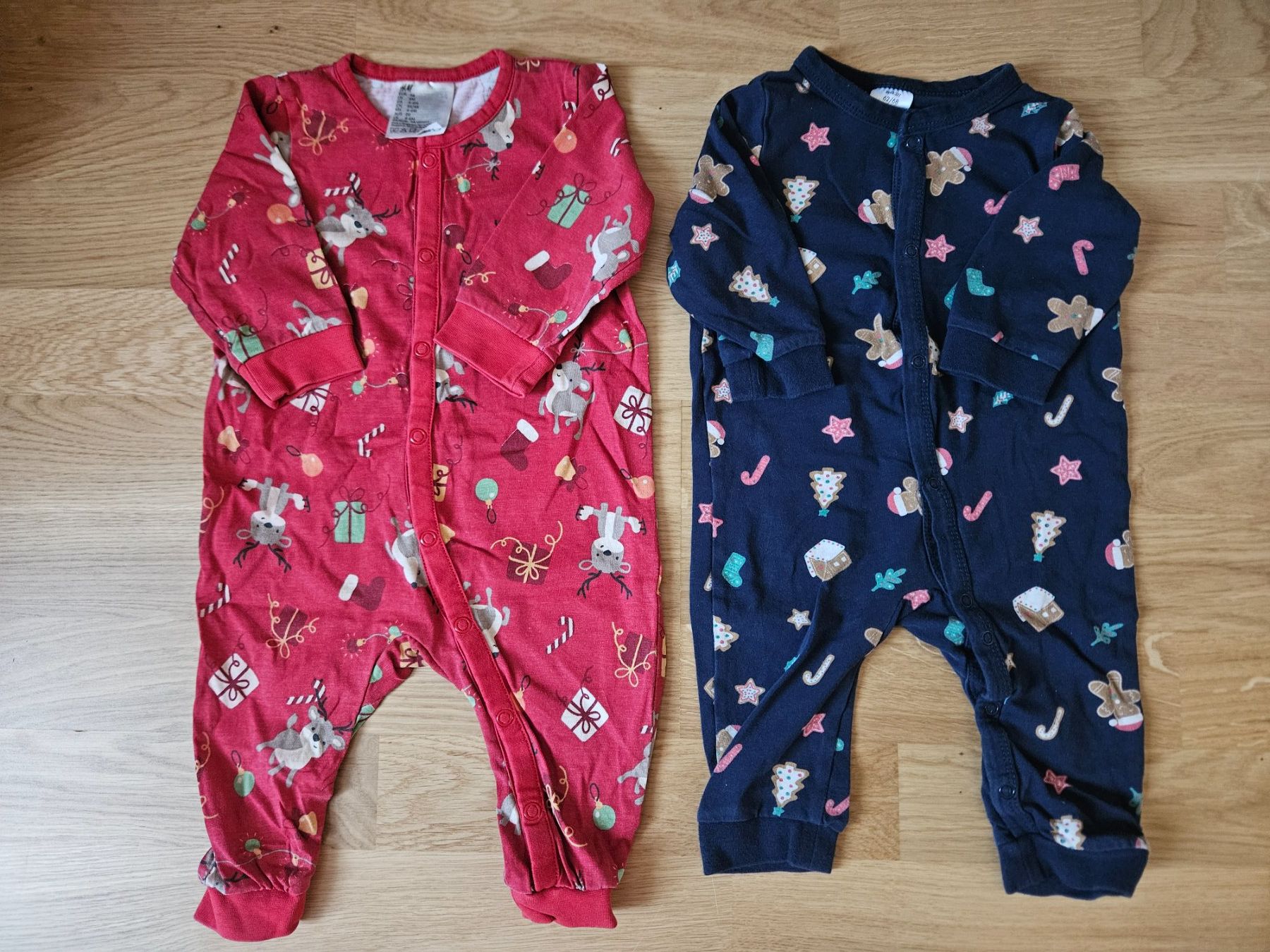 H&M Pigiama & Simili: 2 Stk. Weihnachtspyjama, Gr. 62/68 – Usato da Bern venduto da Oloui
