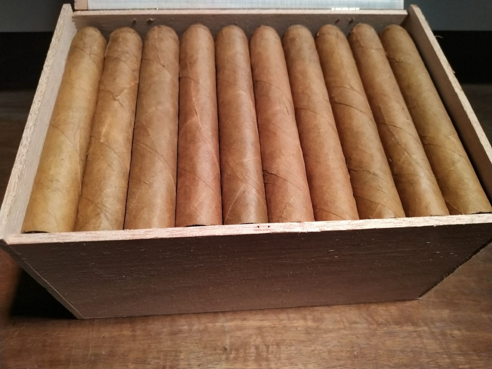 Sigari: 50 Cigars Woermann Classic No.340 Sumatra Coronas – Nuovo (secondo la descrizione) da Weggis venduto da cherry2000 7