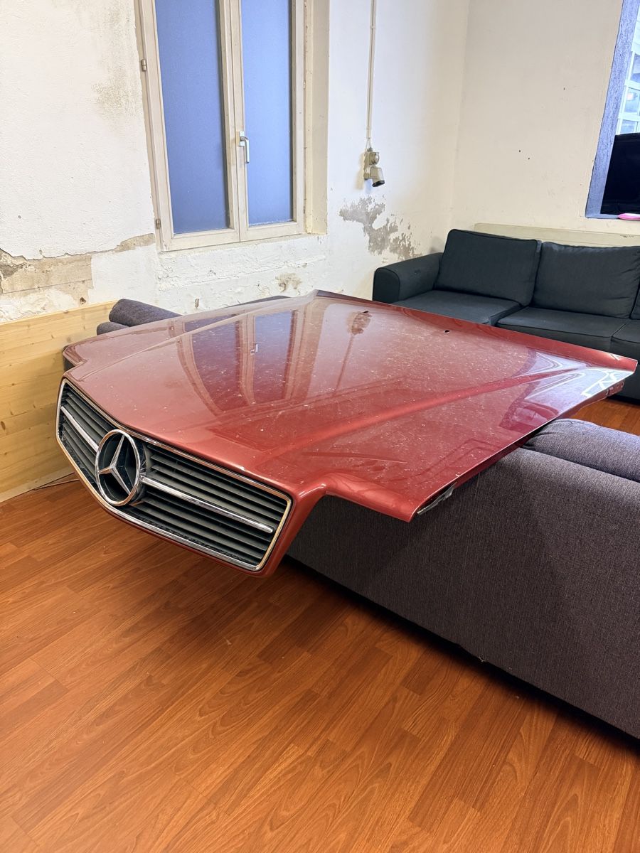 Mercedes-Benz Toutes les pièces auto: W124 Motorhaube SEC look  – D'occasion à Münchenbuchsee par petrov7