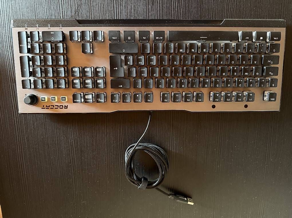 Tastiere: Tastatur Roccat Vulcan – Usato da Eschenbach SG venduto da gil_ts29