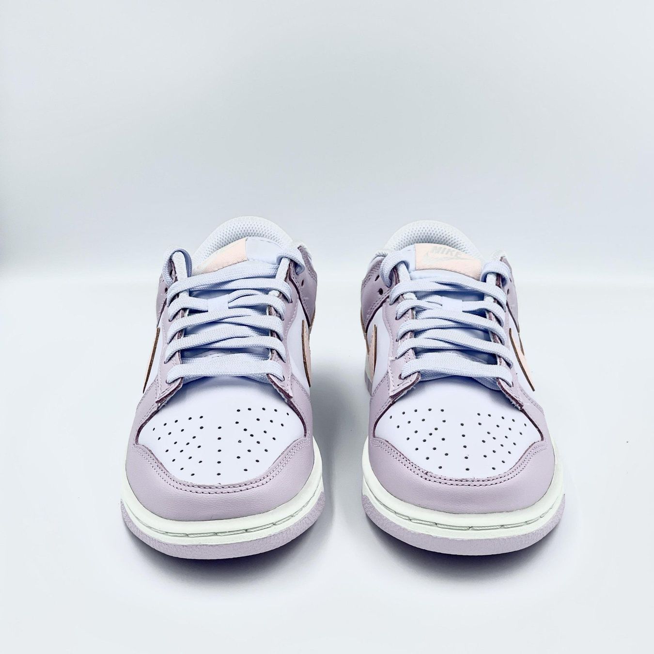 Nike Chaussures femmes: Nike Dunk Low Easter 2022 EU 38.5 – Neuf avec emballage d'origine à Erlinsbach par sasneakers 4