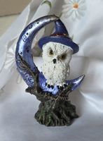 Schneeeule Handbemalt mit Hexenhut Kunstein Mondsichel