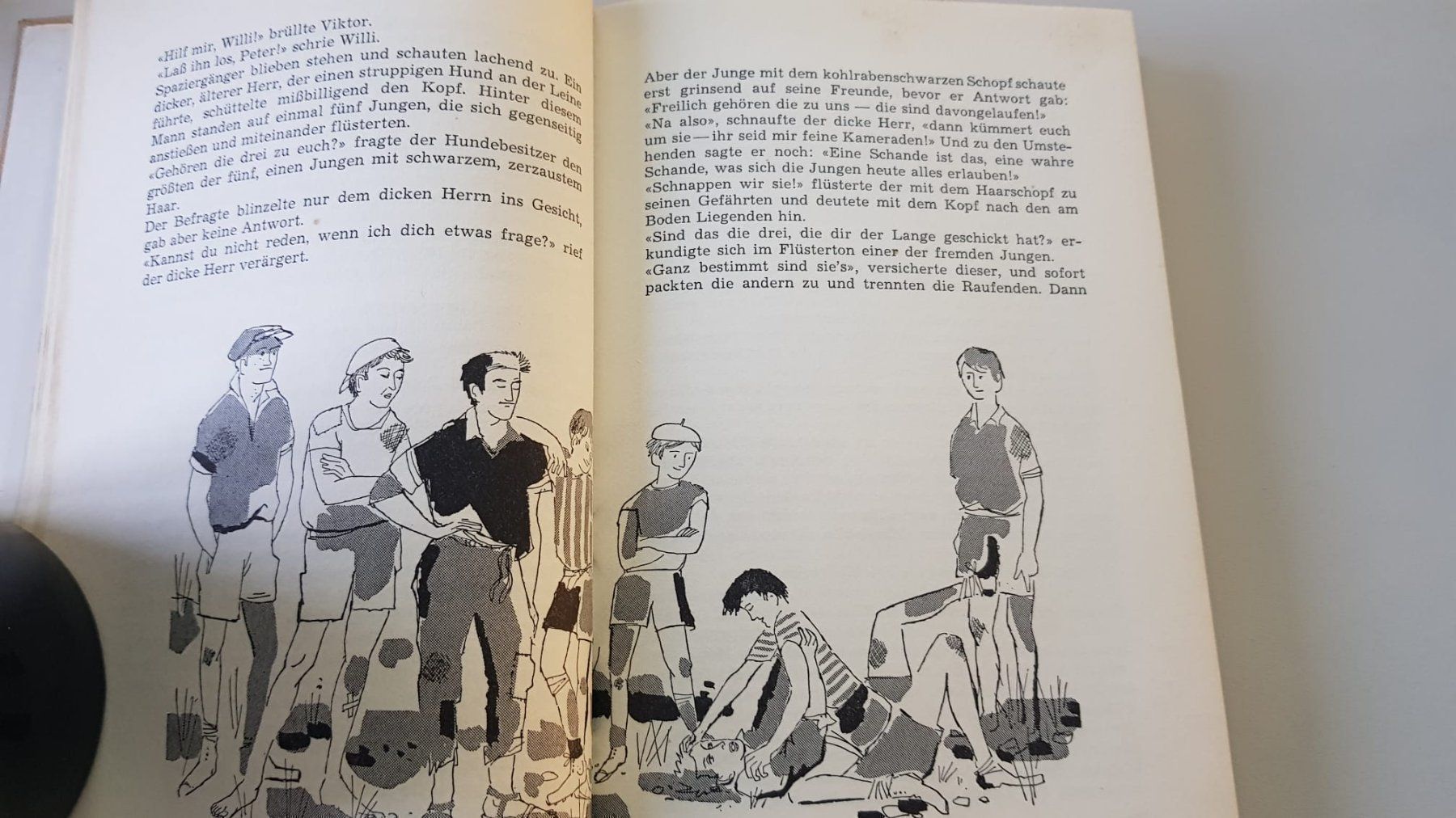Libri: Die Spatzen Elf - Karl Bruckner – Usato da Spiegel b. Bern venduto da sus_xj97 3
