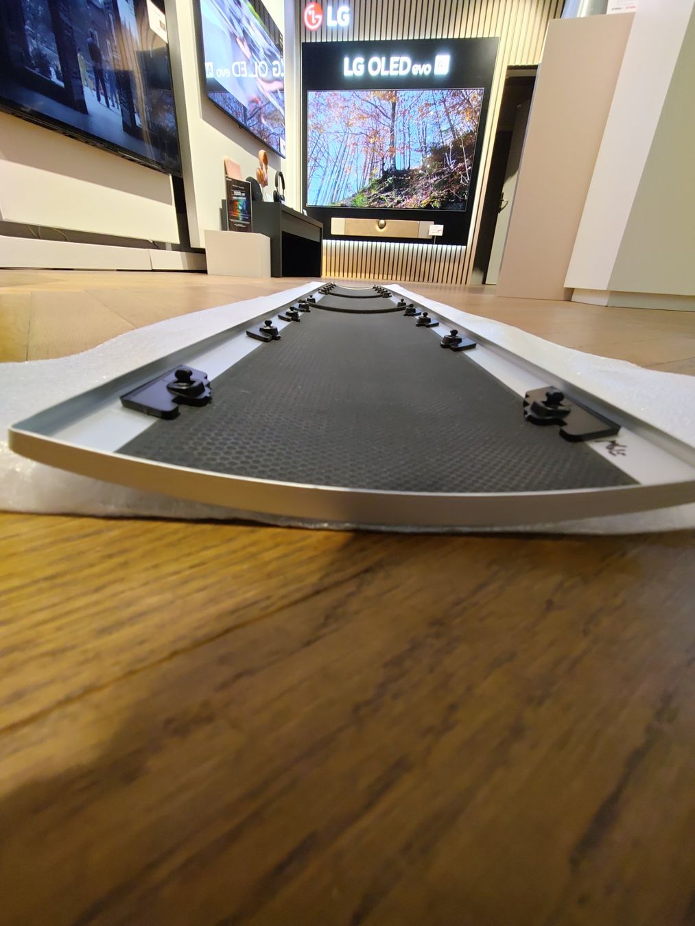 Bang & Olufsen Fernseher: Front cover Beovision Eclipse Alu Bang & Olufsen – Neu (gemäss Beschreibung) aus Sion von Bang-OlufsenSion 2