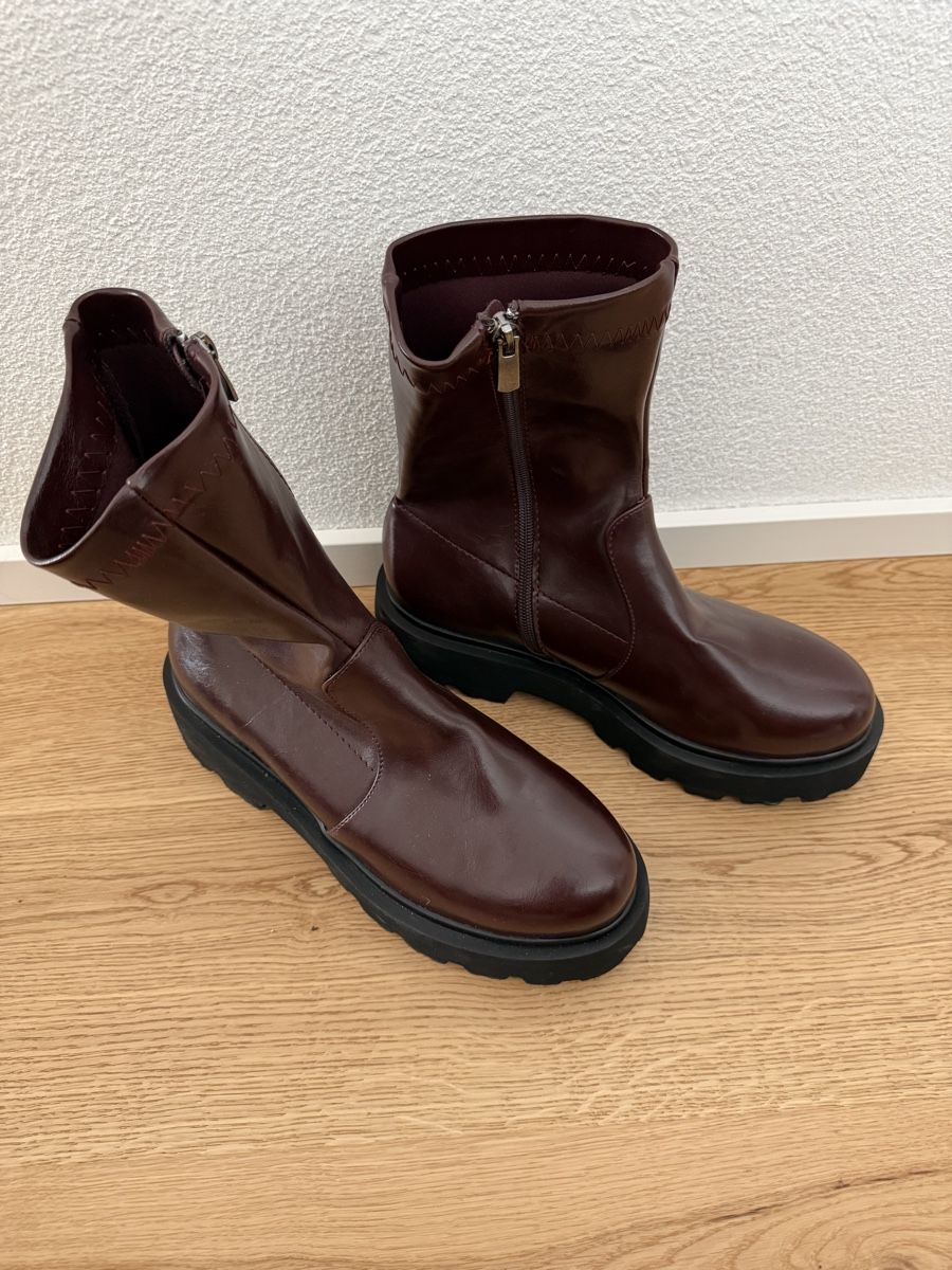 Damenschuhe: Burgundy Plateau Boots – Gebraucht aus Gossau SG von laura_dema 4