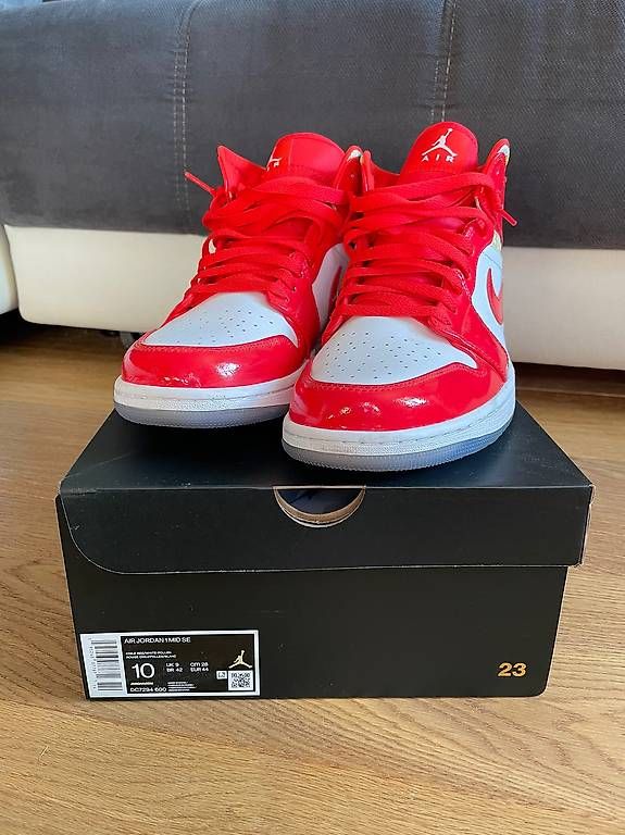 Scarpe da uomo: Air Jordan 1 Mid Chile red Grösse 44 – Usato da Muttenz venduto da Style_2000 2