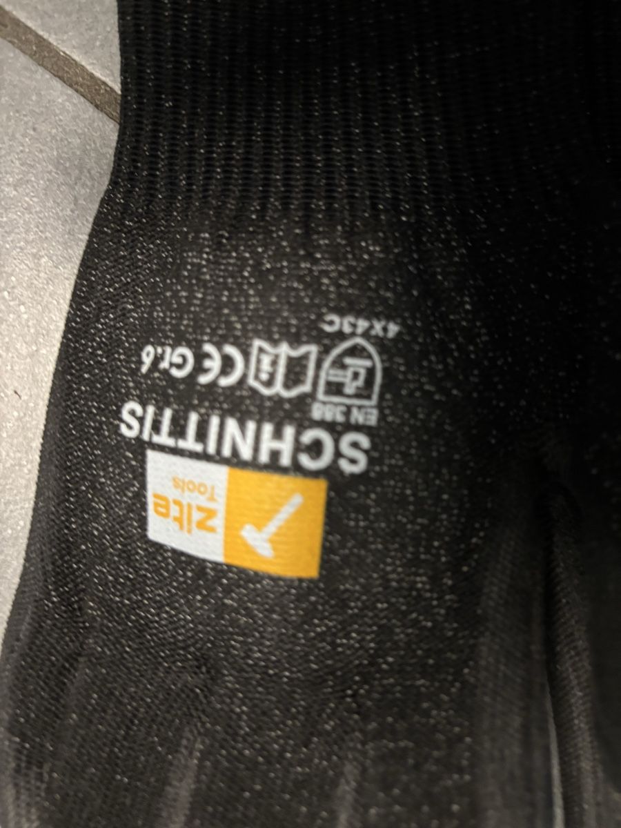 Guanti: Schnitzhandschuhe Gr. 6 – Usato da Winterthur venduto da NatMet11 4
