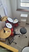 Kinder Schlagzeug rot inklusive Hocker und Sticks gebraucht