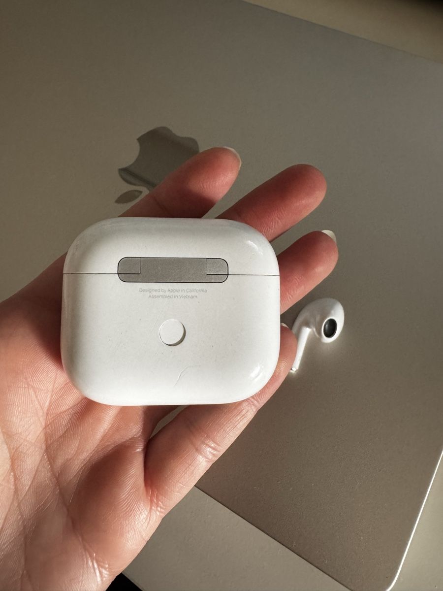 Apple Kopfhörer: Air Pods 3 inkl. Case – Gebraucht aus St. Gallen von mic_y2tq 4