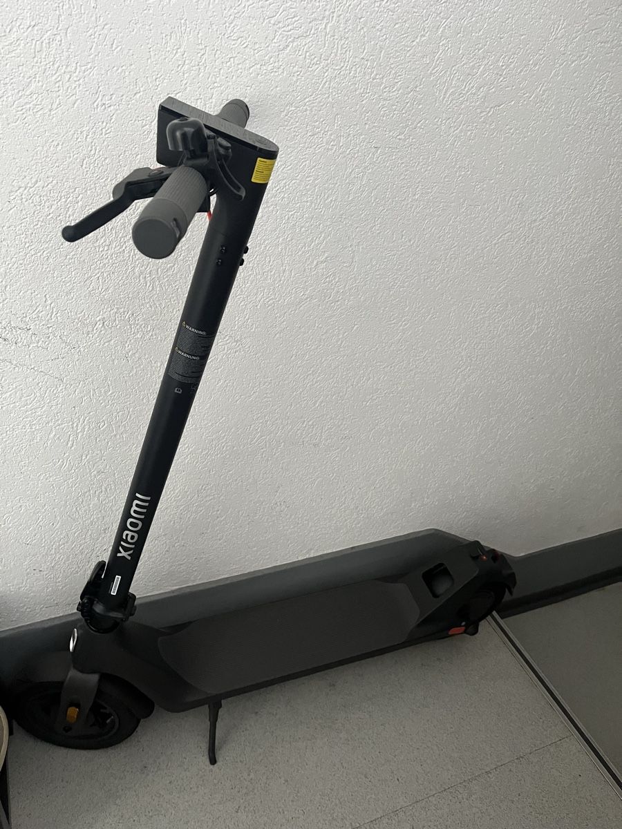 Scooter: Xiaomi Electric Scooter - Perfect Condition – Usato da Zürich venduto da Nicolinotrocatapa