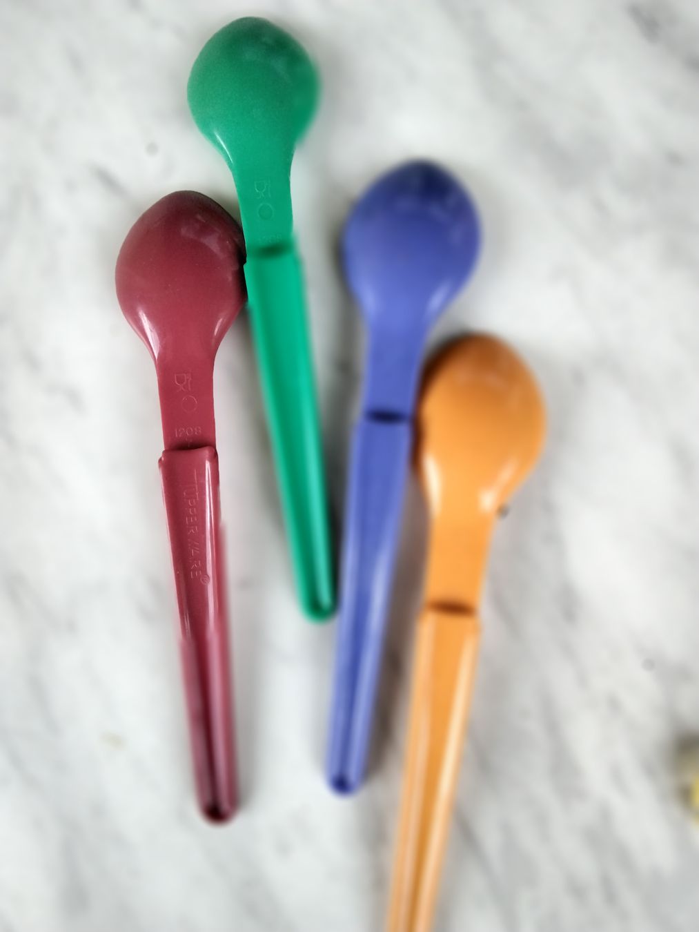 Tupperware Löffel: 4 TUPPERWARE LÖFFELI – Gebraucht aus Biel/Bienne von dasi3 1