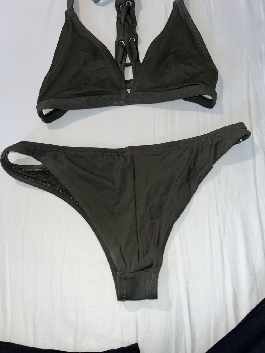 Badekleider & Bikinis: Maillot de bain kaki Jennyfer – Gebraucht aus Pully von ari_78pk 2