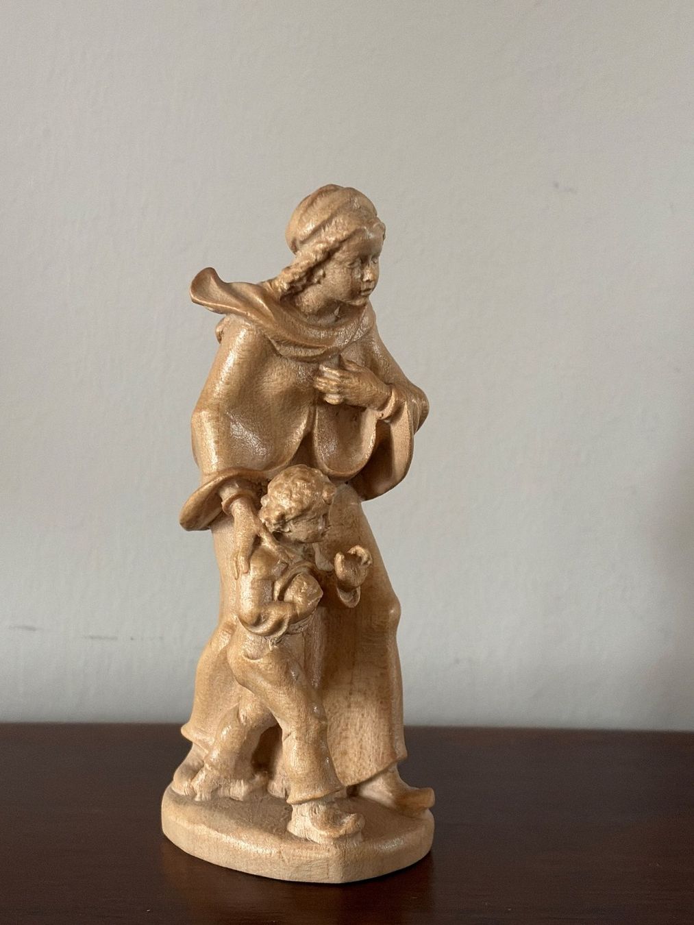 Statuette: Krippenfigur; Mutter mit Kind, Holz, handgeschnitzt – Usato da Luzern venduto da Jiggy_8898 2
