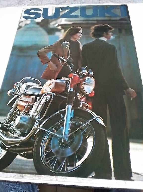 Documenti: Suzuki Original Prospekt GT 750  – Usato da Marly venduto da LesmoGS