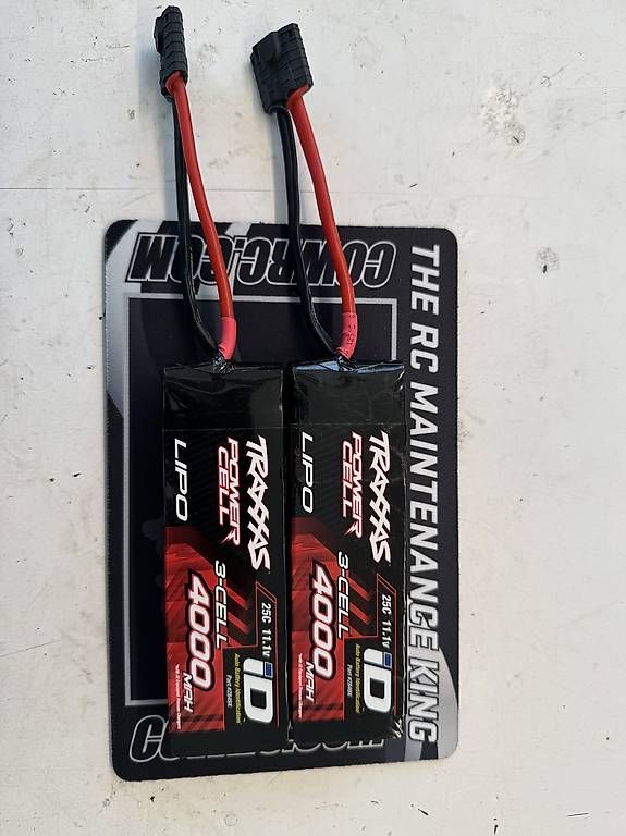 Batterie, Caricabatterie & Alimentatori: Traxxas battery 3s 4000mah – Usato da Mägenwil venduto da vas_7pxb
