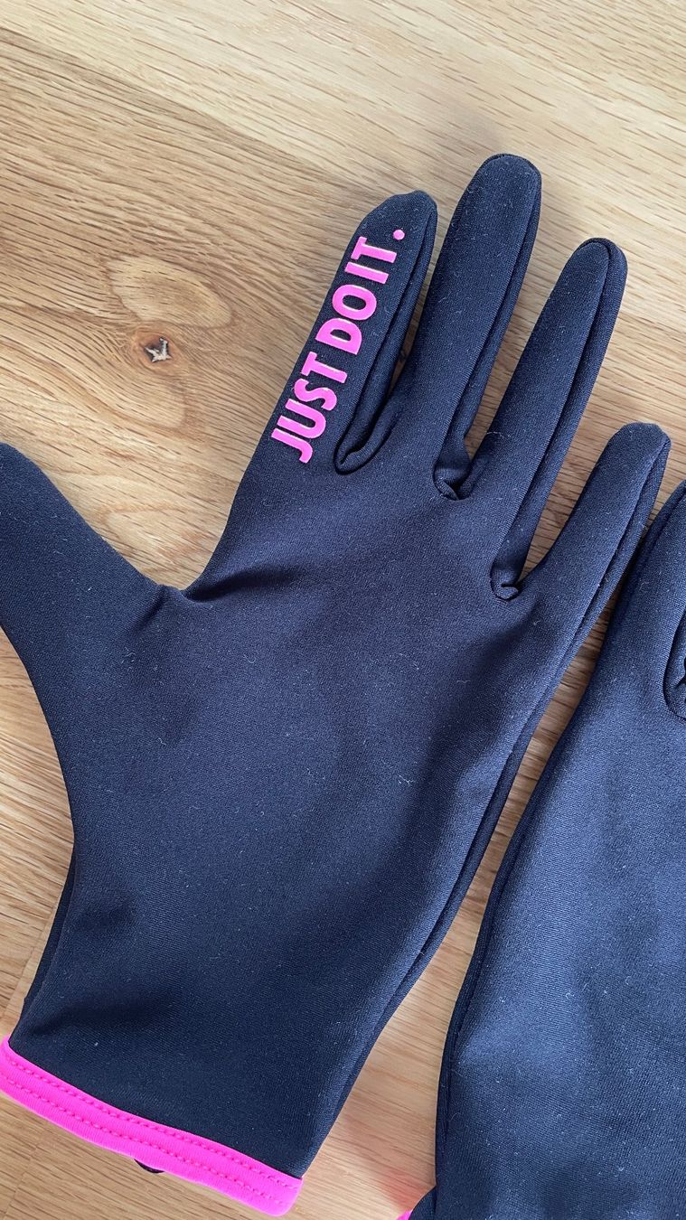 Nike Gants & mitaines : Jogging-Handschuhe Nike – Neuf (Voir description) à Burgdorf par Crown. 2