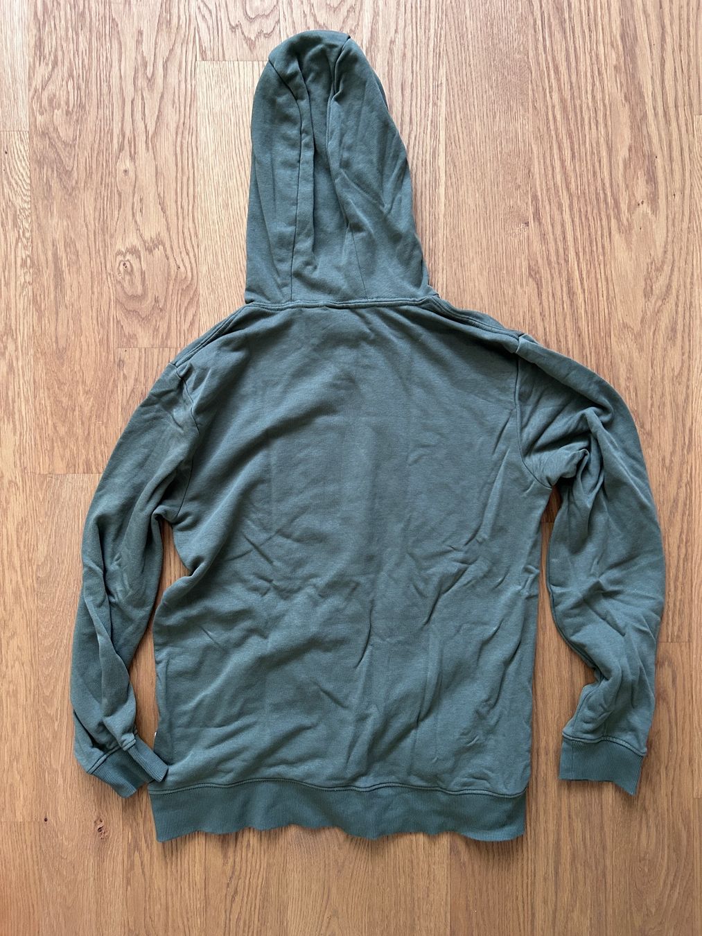 Quiksilver Pulls & Sweat-shirts: Quiksilver Pullover mit Kapuze Grösse S – D'occasion à Bern par BZau 1