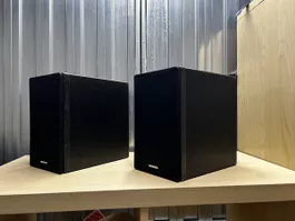 Lautsprecher Onkyo schwarz zwei Stück gebraucht
