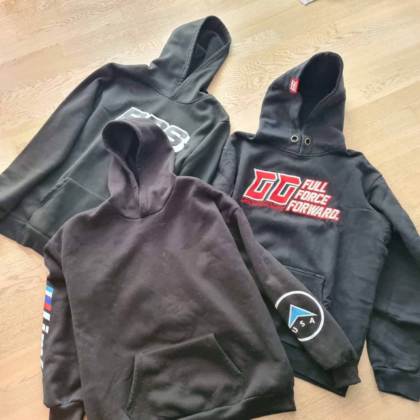 Pulls & Sweat-shirts: 3 Kapuzen Pullover  Gr. XL – D'occasion à Steinen par turbogeiss99 5