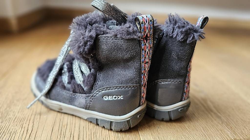 Geox Scarpe per ragazze: Mädchen Winterschuhe Grösse 22 – Usato da Elgg venduto da soleo509 2