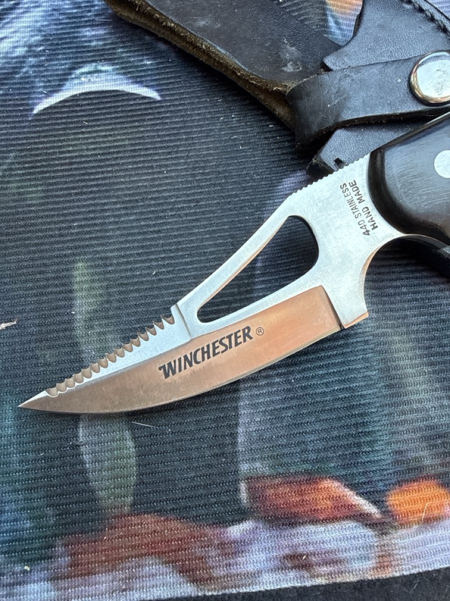 Winchester Accessori: Winchester Messer mit Lederscheide gebraucht – Nuovo (secondo la descrizione) da Krattigen venduto da Chasseur3 1