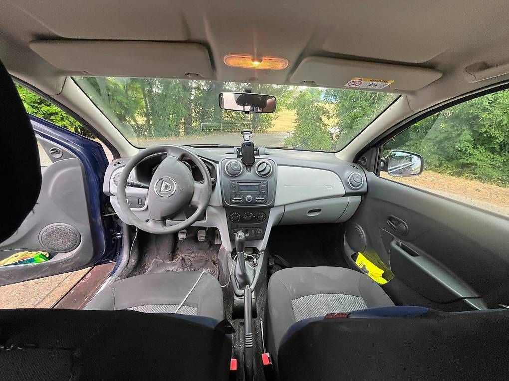 Dacia Autos: Dacia Sandero 90 – D'occasion à Lavigny par delulu 2