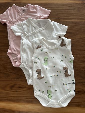 Baby Body Set Grosse 62 (0-3 Monaten) Porto CHF 5.-