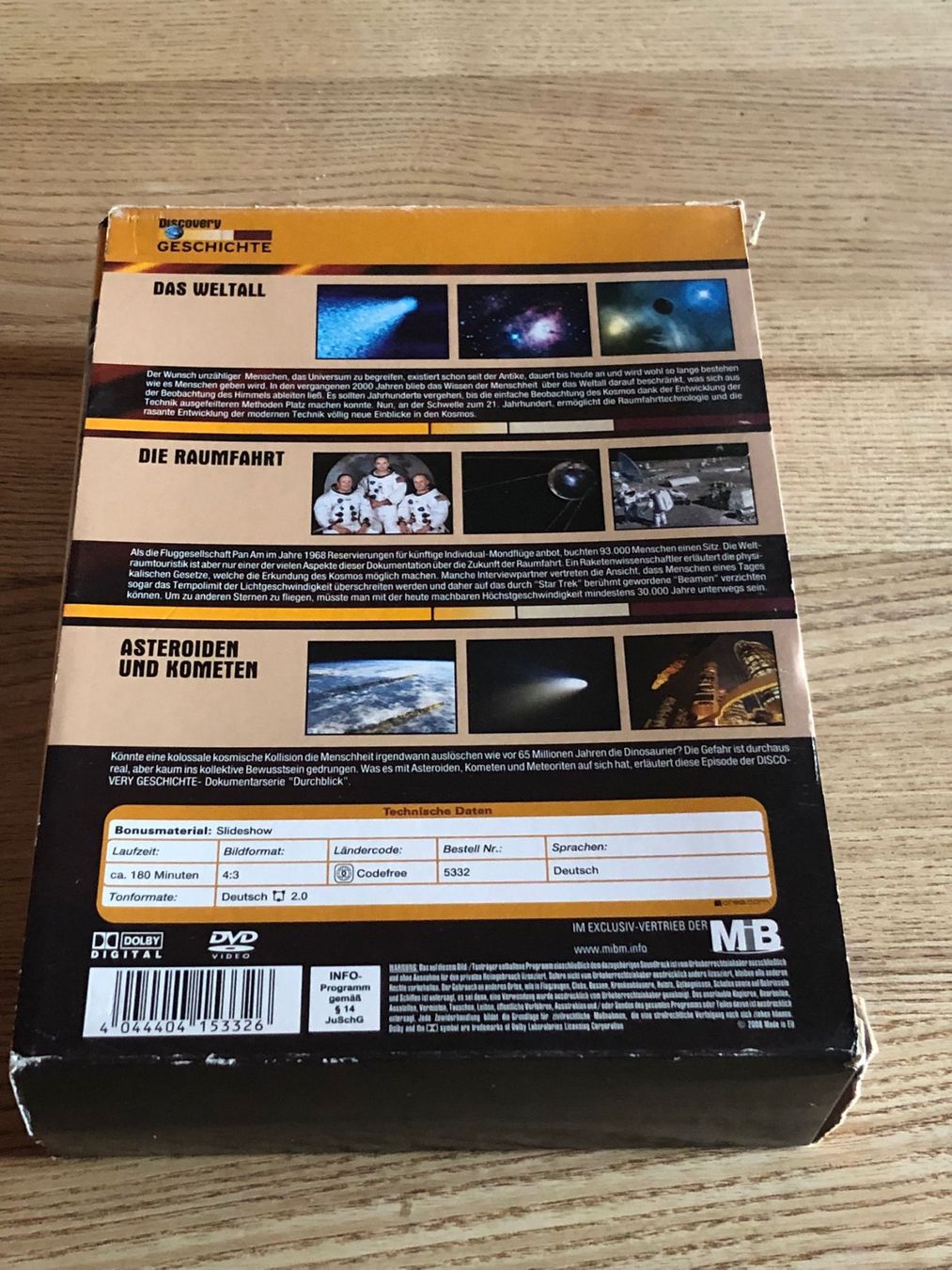 Tutti i DVDs: DVD Set mit 3 DVDs Phantastisches Weltall – Usato da Röschenz venduto da Tashroal 1