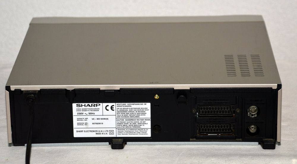 Videorecorder VHS Sharp VC-M31SVM magnétoscope (Gebraucht) in Collonges ...