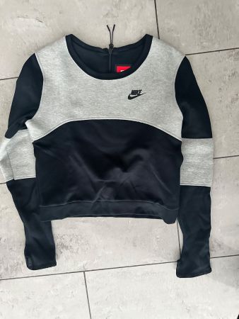 NIKE Damen Sweatshirt Gr. M